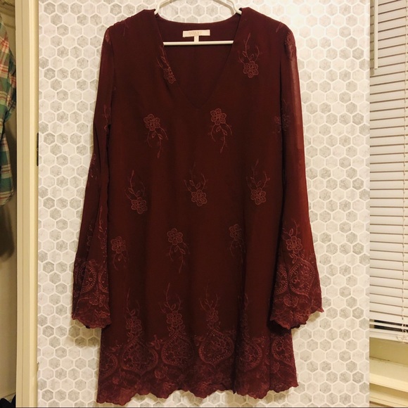WAYF Embroidered Bell Sleeve Shift Dress - Picture 2 of 7
